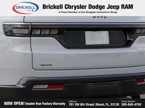 New 2026 Jeep Grand Wagoneer L 4WD w/ 8-Passenger Seating Package image 13