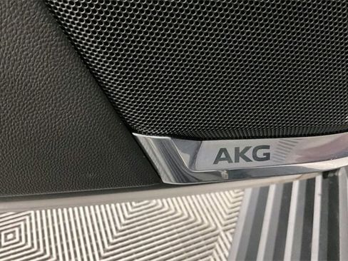 Used 2022 Cadillac Escalade ESV Sport Platinum image 37