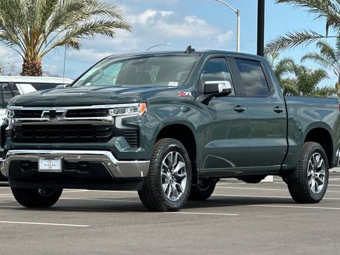 New 2026 Chevrolet Silverado 1500 LT w/ Z71 Off-Road Package image 8