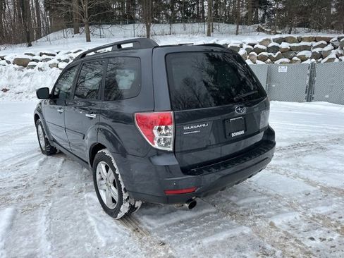 Used 2010 Subaru Forester 2.5X Limited image 3