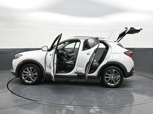 Certified 2023 Buick Encore GX Essence w/ Experience Buick Package FWD image 38
