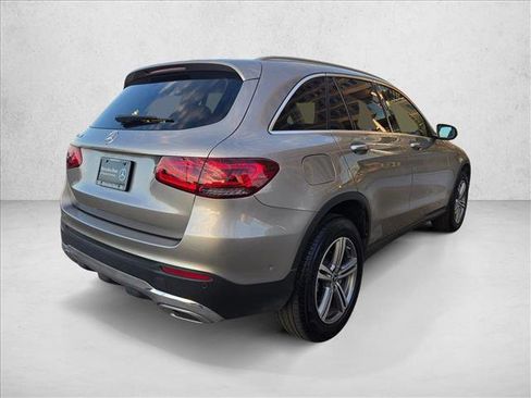 Used 2022 Mercedes-Benz GLC 300 image 5