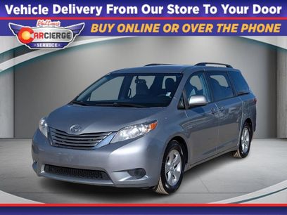 Used 2015 Toyota Sienna LE