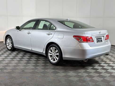 Used 2011 Lexus ES 350 image 3