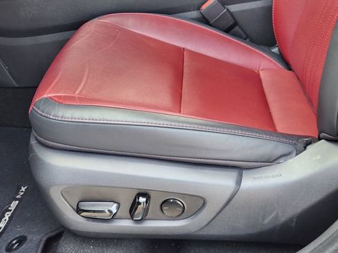 Used 2024 Lexus NX 250 FWD w/ Towing Package (2000 Lbs) image 22