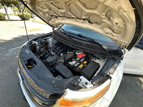 Used 2015 Ford Explorer 4WD Police Interceptor w/ Interior Upgrade Package image 38