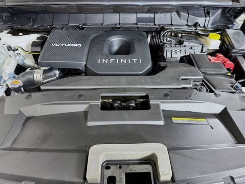 New 2026 INFINITI QX60 Luxe w/ Family Package image 40