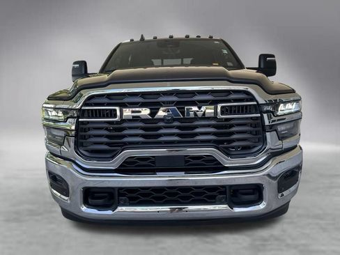 Used 2025 RAM 3500 Tradesman AWD/4WD image 13