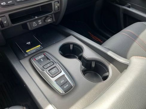 Certified 2024 Honda Passport TrailSport image 28