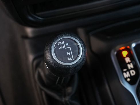 New 2026 Jeep Gladiator Sport AWD/4WD image 22