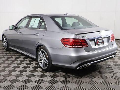 Used 2014 Mercedes-Benz E 350 4MATIC Sedan w/ Premium 1 Package image 10