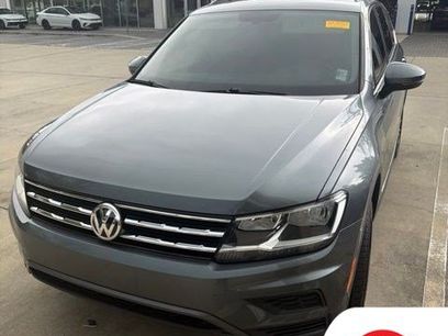 Used 2021 Volkswagen Tiguan SE