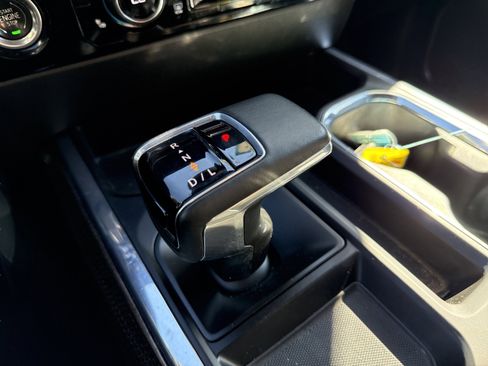 Used 2023 Chevrolet Silverado 1500 RST image 32