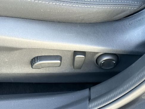 Certified 2025 Subaru Outback Premium w/ Popular Package #1A image 16