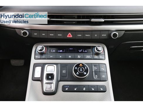 Certified 2024 Hyundai Palisade SEL w/ Premium Package AWD/4WD image 28