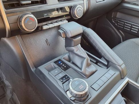 Used 2025 Toyota 4Runner TRD Sport image 9