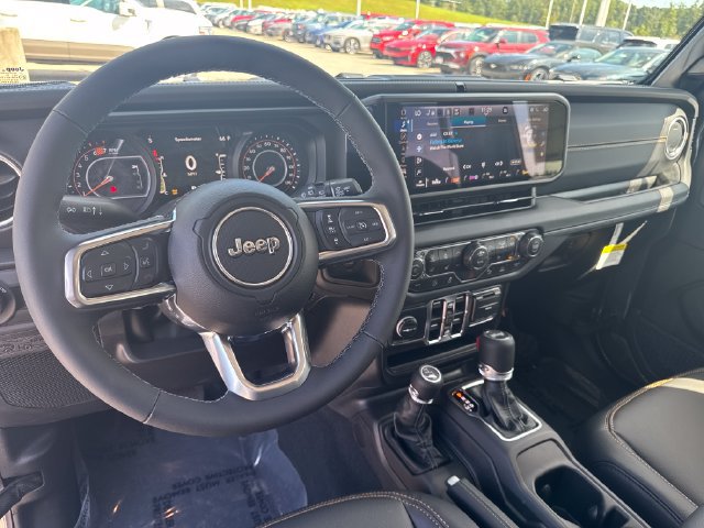 New 2027 Jeep Wrangler Unlimited Sahara AWD/4WD image 15