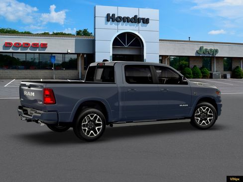 New 2026 RAM 1500 Laramie w/ Laramie Preferred Package AWD/4WD image 7