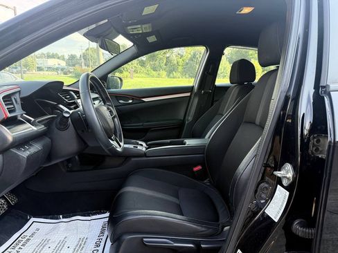 Used 2020 Honda Civic Sport image 12
