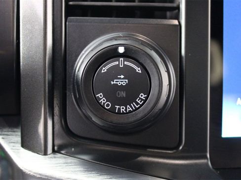 Used 2021 Ford F150 Lariat w/ Equipment Group 502A High image 30