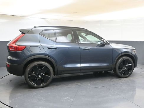 New 2026 Volvo XC40 B5 Ultra w/ Climate Package image 6