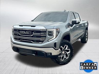 Used 2023 GMC Sierra 1500 SLT w/ SLT Premium Package