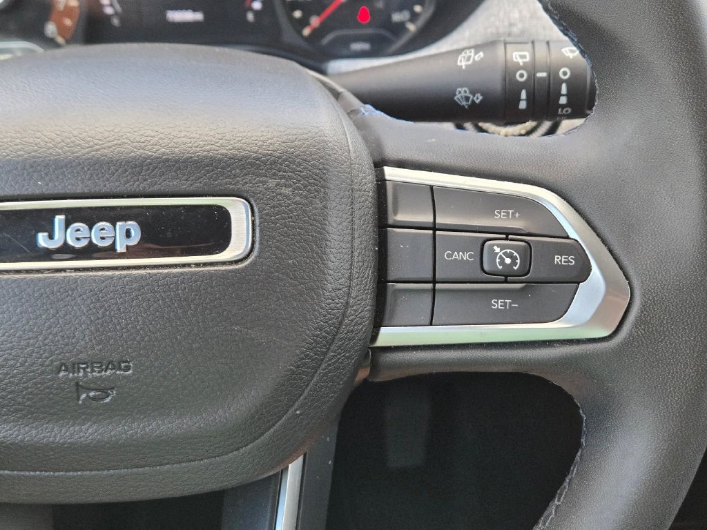 Used 2022 Jeep Compass Latitude AWD/4WD image 24