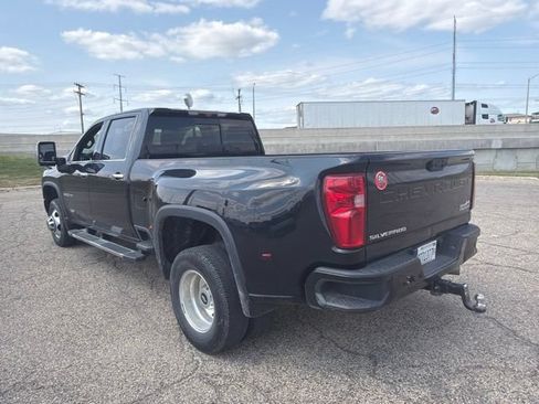 Used 2022 Chevrolet Silverado 3500 High Country AWD/4WD image 4