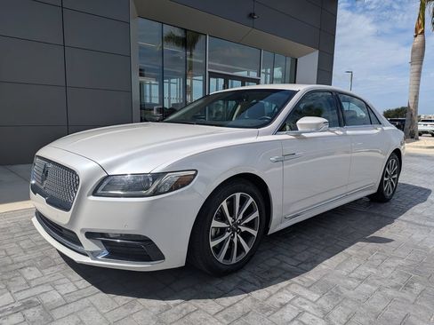 Used 2019 Lincoln Continental Premiere FWD image 8