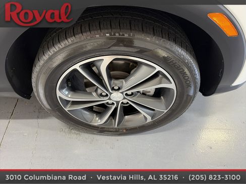 Used 2023 Buick Encore GX Select FWD image 9