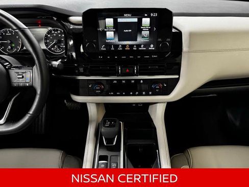 Certified 2025 Nissan Pathfinder SL AWD/4WD image 19