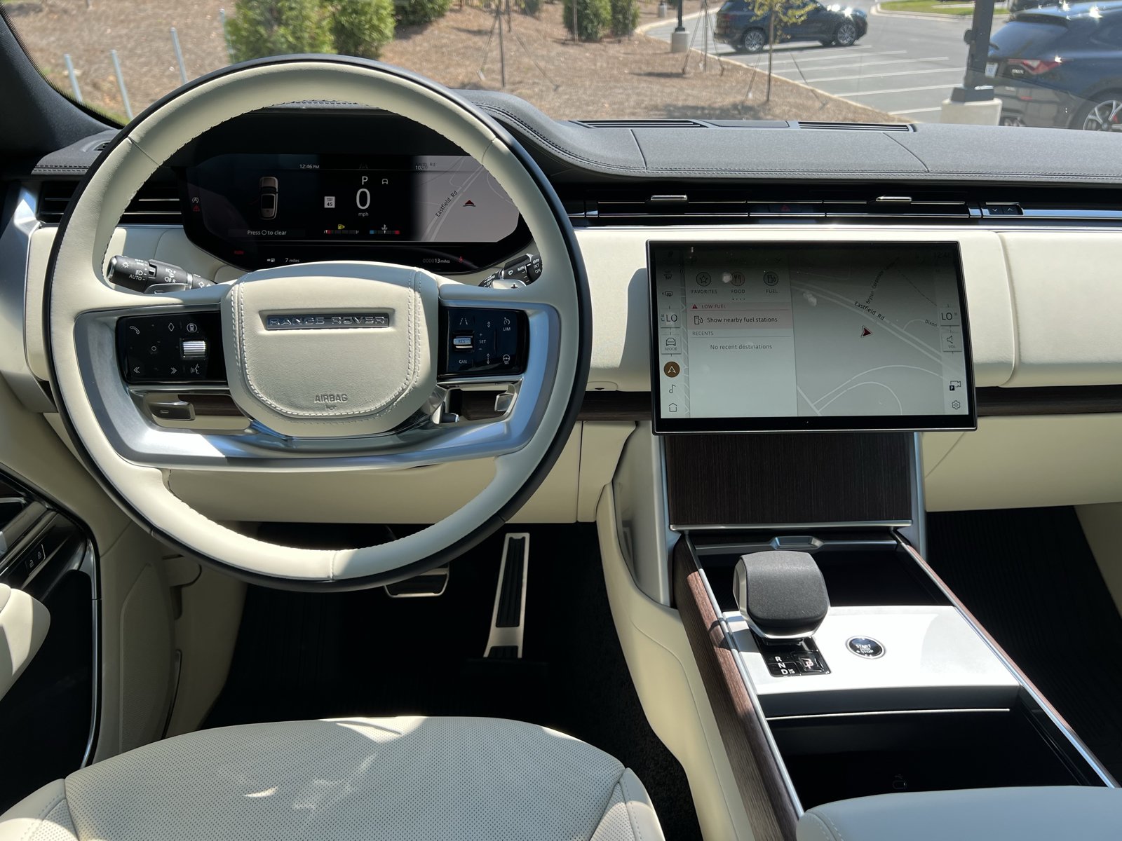 New 2026 Land Rover Range Rover SE AWD/4WD image 4