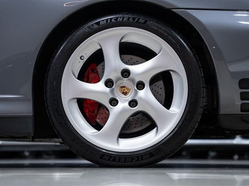 Used 2004 Porsche 911 Carrera 4S AWD/4WD image 13