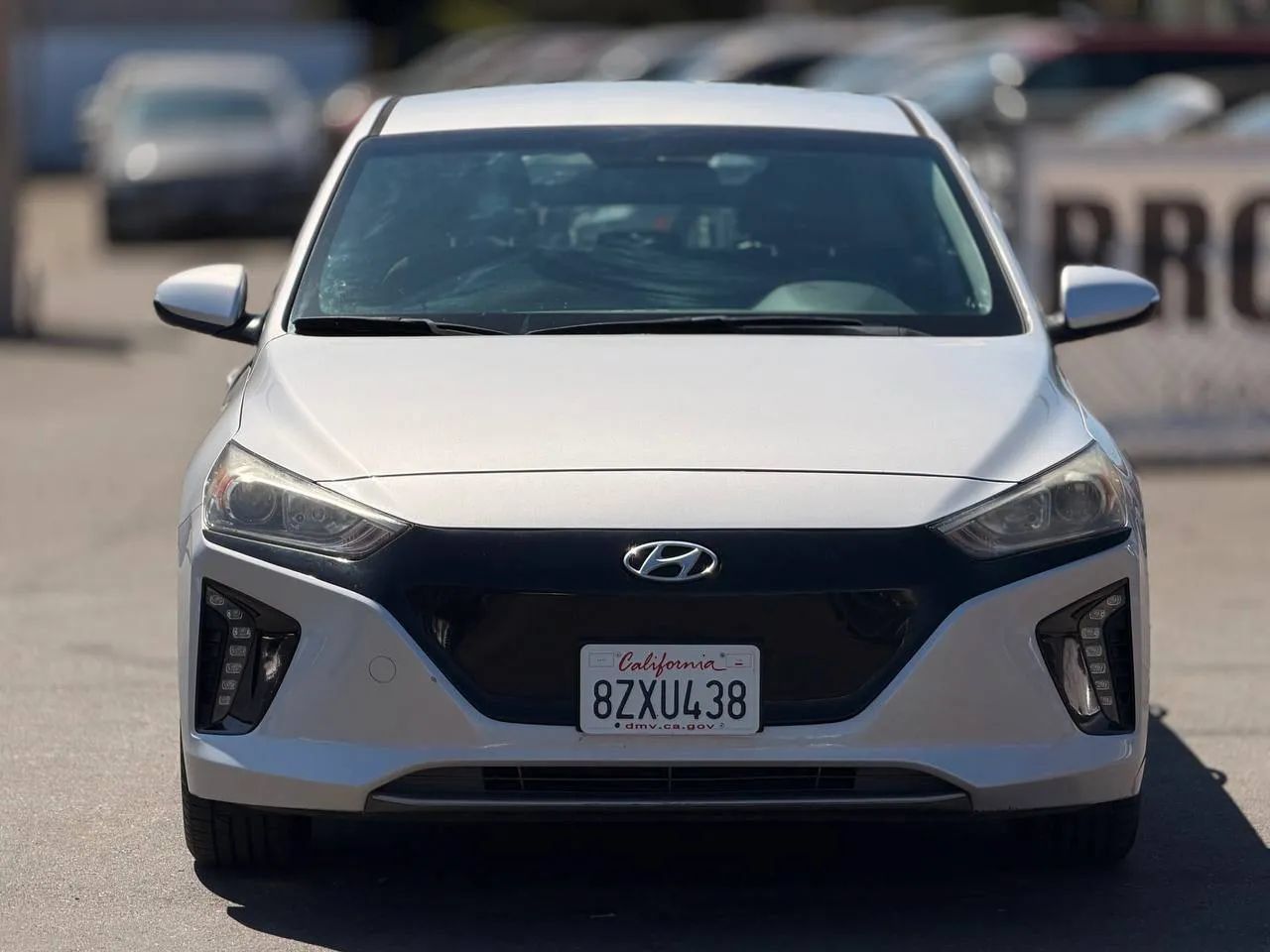 Used 2019 Hyundai Ioniq Electric FWD image 4