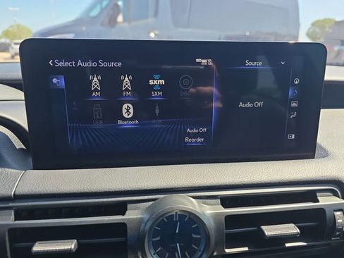 Used 2025 Lexus IS 500 image 19