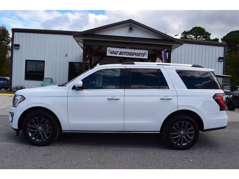 Used 2020 Ford Expedition Limited image 2