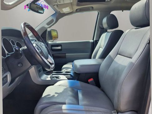 Used 2016 Toyota Sequoia Platinum image 12