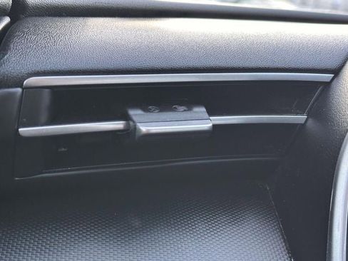 Used 2022 Hyundai Tucson SE image 36