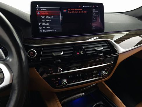 Used 2021 BMW 540i xDrive 540i xDrive w/ M Sport Package image 25