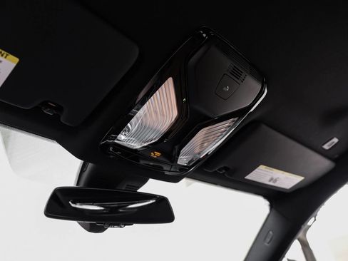 Used 2024 BMW M2 w/ Lighting Package RWD image 25