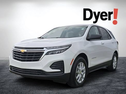 Used 2024 Chevrolet Equinox LS w/ LS Convenience Package FWD image 8