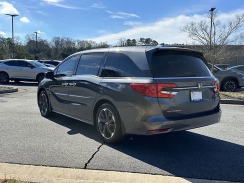 Used 2024 Honda Odyssey Elite image 6