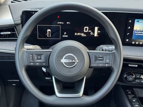 New 2026 Nissan Kicks SV w/ SV Premium Package image 10