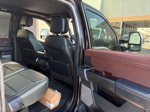 Used 2021 Ford F150 Lariat w/ Equipment Group 502A High AWD/4WD image 29