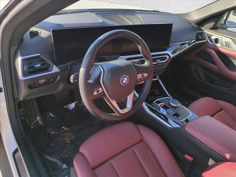Used 2023 BMW i4 eDrive35 w/ Premium Package RWD image 10