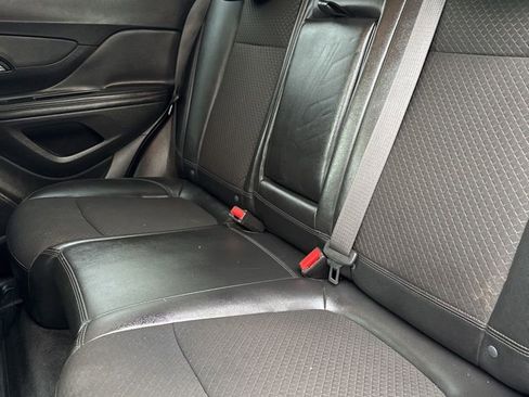 Used 2018 Buick Encore Preferred image 27