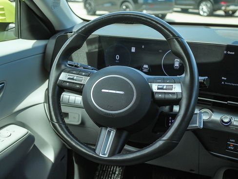 Used 2024 Hyundai Kona Limited AWD/4WD image 18
