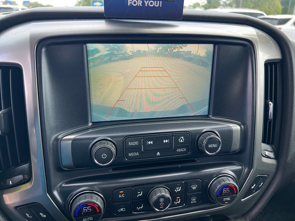 Used 2018 Chevrolet Silverado 1500 LT AWD/4WD image 32