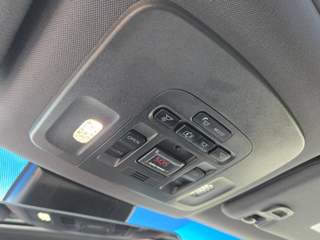 Used 2019 Toyota Avalon Touring w/ All Weather Liner Package FWD image 27