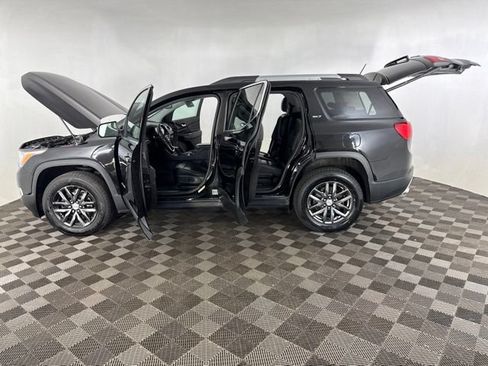 Used 2019 GMC Acadia SLT FWD image 11